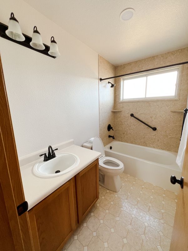 Top Bathroom Remodeling Companies in La Habra, CA